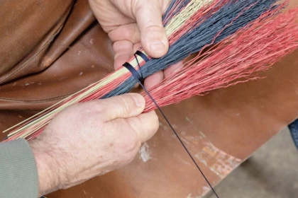 Atelier Balayette Cheminée (+ Découverte La Balaiterie) - Bonjour Fun