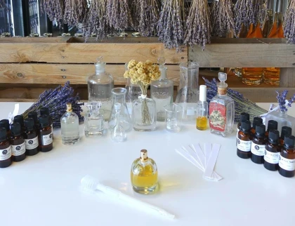 Atelier Création de Parfum Naturel - Bonjour Fun