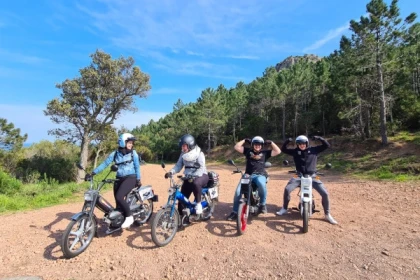 Balade accompagnée en mobylette Vintage 2h ou 3h - Saint Raphaël - Bonjour Fun