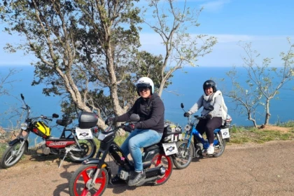 Balade accompagnée en mobylette Vintage 2h ou 3h - Saint Raphaël - Bonjour Fun