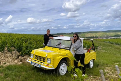Balade des Grands Crus en e-Mehari et dégustation de Chablis - Bonjour Fun