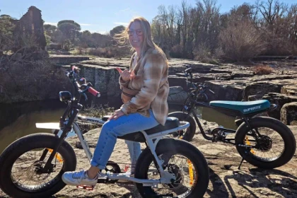 Balade en FATBIKE ELECTRIQUE au bord de mer- St Aygulf - Bonjour Fun