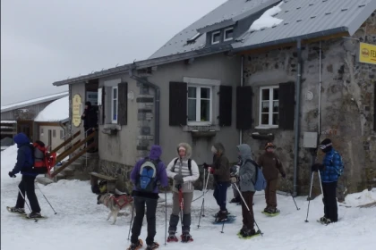 Balade en raquettes et repas en auberge - Bonjour Fun