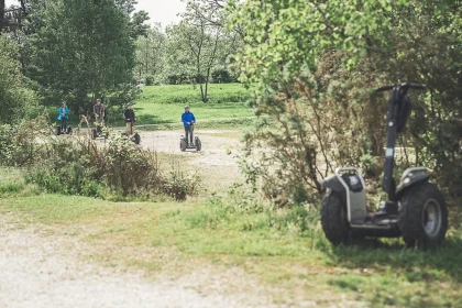 Balade Segway - "Autour du Lac Bleu et des châteaux de Léognan" (1h) - Bonjour Fun