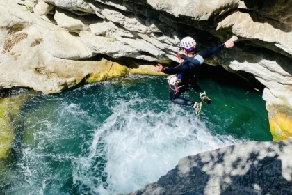 Canyoning découverte | Gorges du Loup (Niv 2) - PROMO - Bonjour Fun