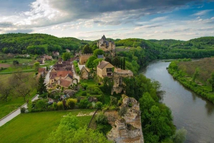 Carsac - La Roque Gageac - Beynac - La vallée des 6 châteaux - Bonjour Fun