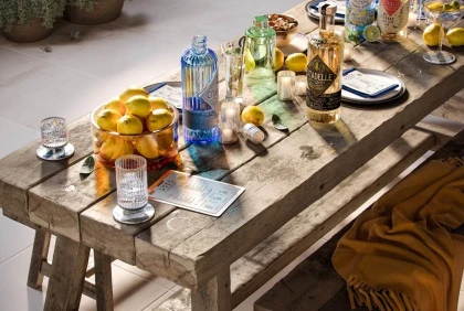 Citadelle Gin Distillery Tour in English - Bonjour Fun