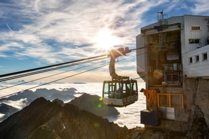 De Lourdes au Pic du MIdi - Bonjour Fun
