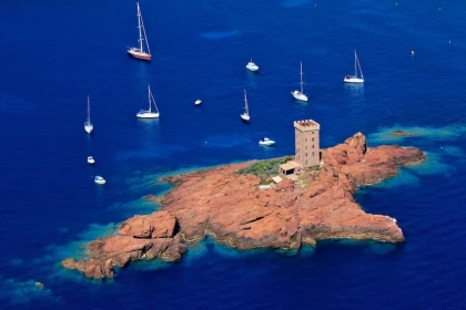 Découverte de l’Esterel Fréjus - Bonjour Fun