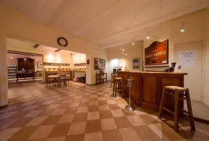 Dégustation & visite : La Verticale du Massif d'Uchaux - Bonjour Fun