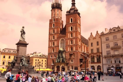 EVG CITY CHALLENGE CRACOVIE - Bonjour Fun