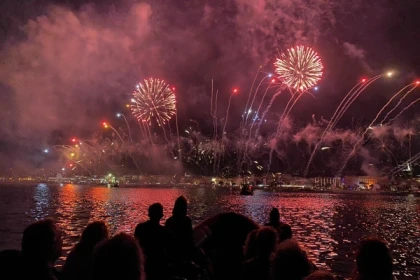 Excursion Feux d'artifice cata - Bonjour Fun