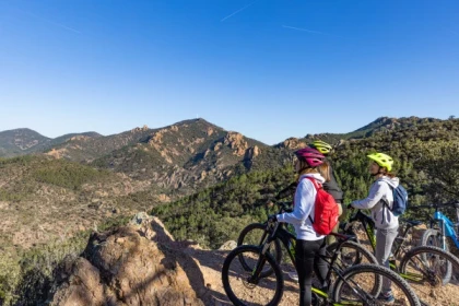 Excursion VTT électrique dans l'Estérel  -Agay-avec guide - Bonjour Fun