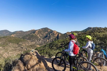 Excursion VTT électrique dans l'Estérel  -Agay-avec guide - Bonjour Fun