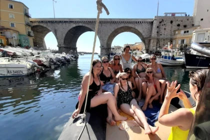 Fêter son EVJF ou EVG en mer à Marseille - Bonjour Fun