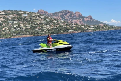 Initiation Jet ski - Agay - Bonjour Fun