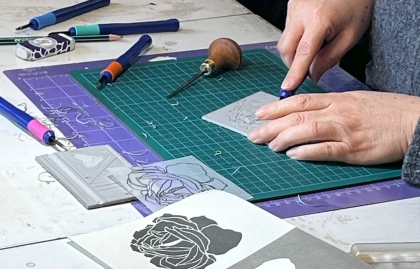 Initiez vous à la linogravure - Bonjour Fun