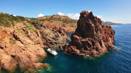 Les Calanques de l'Esterel - Départ Fréjus - Vedette  - Bonjour Fun