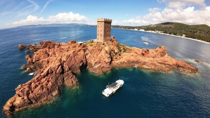 Les Calanques de l'Esterel - Départ Fréjus - Vedette  - Bonjour Fun