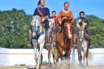 Les deux tours contre attaquent - Bonjour Fun