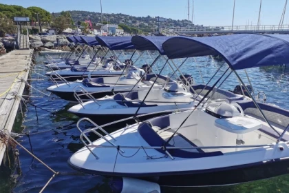Location de bateau sans permis - Agay - Bonjour Fun