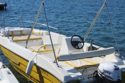 Location de bateau sans permis port des Issambres - Bonjour Fun