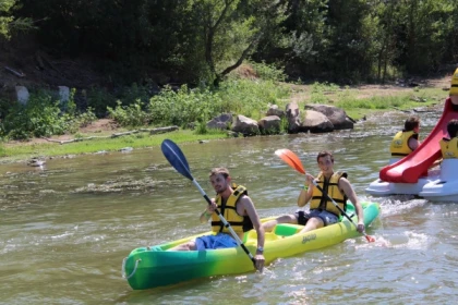 Location de canoë kayak sur lac - Bonjour Fun