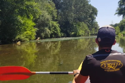 Location de canoë kayak sur lac - Bonjour Fun