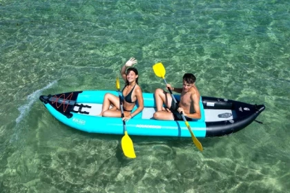 Location de kayak gonflable - plage de Pampelonne - Bonjour Fun