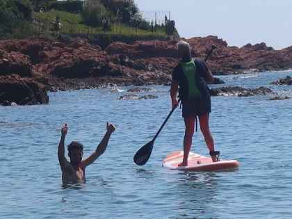 Location de paddle dans les Calanques de l'Estérel - Anthéor, Saint-Raphaël - Bonjour Fun