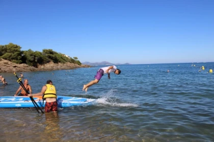 Location de Stand Up Paddle géant - Bonjour Fun