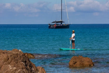 Location trottinette aquatique sur la plage du Ruppione - Bonjour Fun