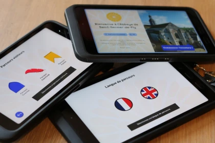 Louez votre tablette numérique pour visiter l’Abbatiale de Saint-Germer-de-Fly ! - Bonjour Fun