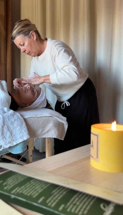 Massage du visage Kobido - Bonjour Fun