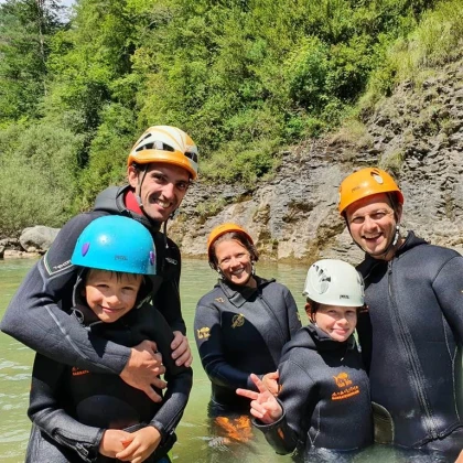 Mon premier canyon en famille dans les Pyrénées - Bonjour Fun