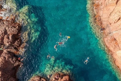 OFFRE GROUPES combo Excursion calanques + Koh-Lanta - Bonjour Fun