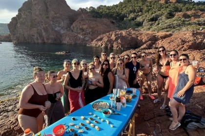 OFFRE GROUPES combo Koh-Lanta + Apéro calanques - Bonjour Fun