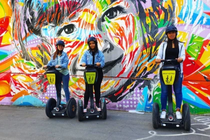 Paris street art tour en Segway - Bonjour Fun