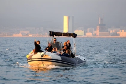 Privatisation d'un bateau : Visite des calanques de Marseille - Bonjour Fun