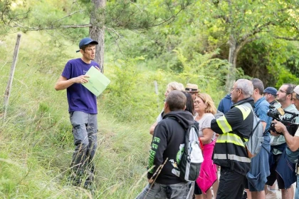 Randonnée dans les champs - Bonjour Fun