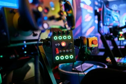 Sim-Racing Simulator MOTION - Bonjour Fun