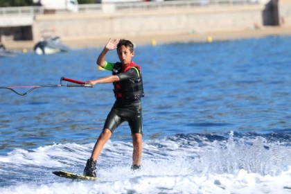 Ski nautique et wakeboard - Bonjour Fun