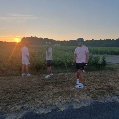 Sortie soirée en trottinette électrique tout terrain entre lacs et vignobles de Pessac Léognan - Bonjour Fun