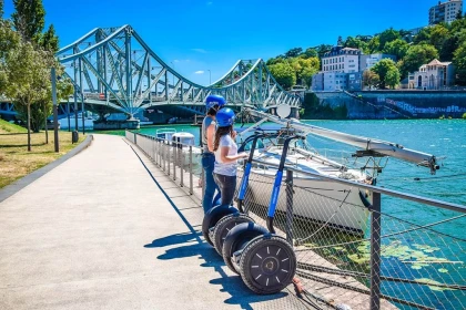 Tour dans Confluence à Segway - 2h - Bonjour Fun