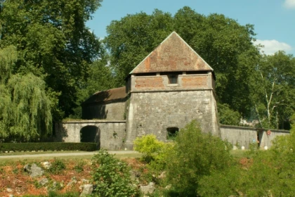 Tours fortifiées - Bonjour Fun