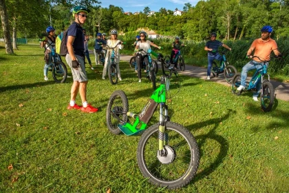 Trottinette électrique Tapas à Bayonne : "Au fil de la Nive" - Bonjour Fun