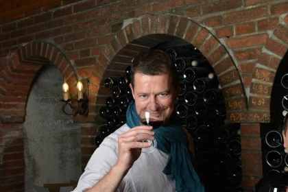 Visite de cave & dégustation 5 vins - Bonjour Fun