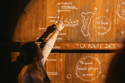 Visite de cave Immersive de Noël - dégustation de 5 vins - Bonjour Fun