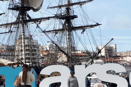 Visite de Marseille en Van (jusqu'à 8 personnes) - Bonjour Fun
