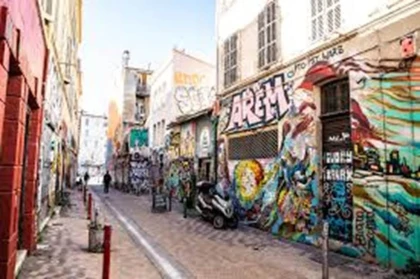 Visite du vieux Marseille et quartier artistique - Bonjour Fun